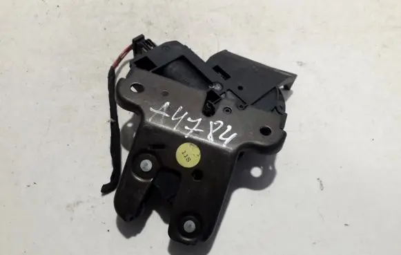 Volkswagen Jetta V Tailgate/trunk/boot lock/catch/latch 4f5827505