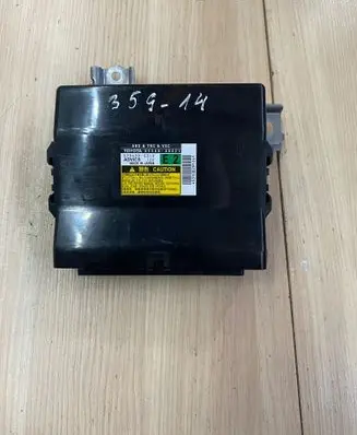 Lexus RX 450H ABS control unit/module 8954048421