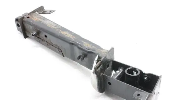 Renault Megane IV Front bumper shock/impact absorber 