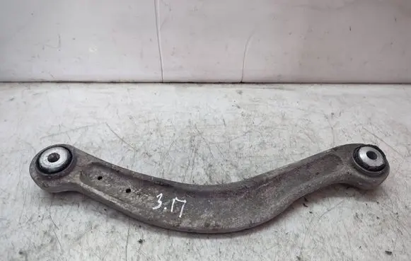 Mercedes-Benz C W204 Rear control arm 20407