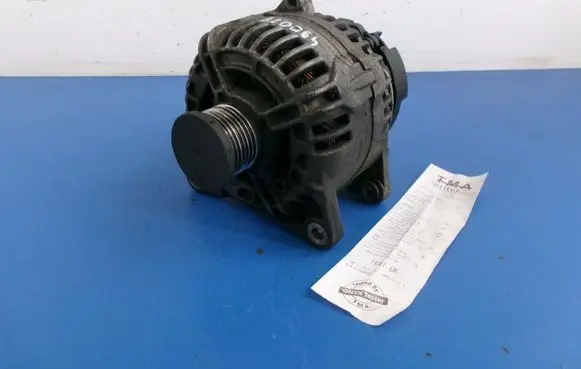 Renault Laguna II Generator/alternator 8200229907