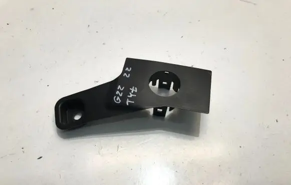 BMW 4 G22 G23 G24 G26 Rear parking sensor holder (PDC) 8075852 11460925