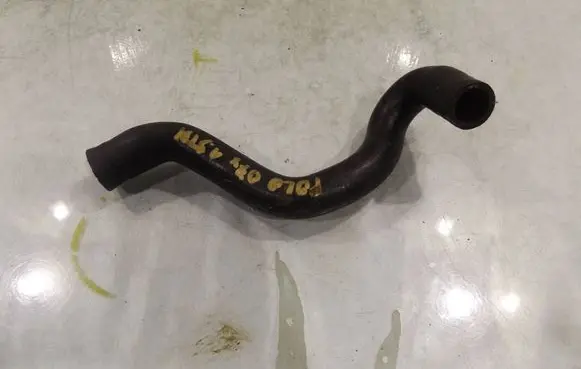 Volkswagen Polo IV 9N3 Engine coolant pipe/hose 6Q0121073AG