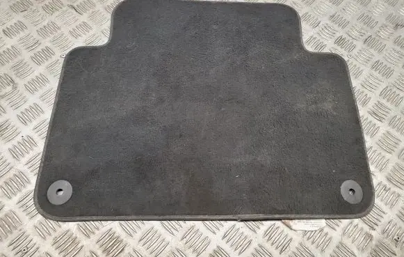 Audi Q7 4L Rear floor mat 4L0864450