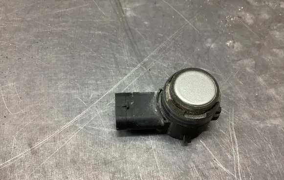 Volkswagen PASSAT B8 Parking PDC sensor 5Q0919275B