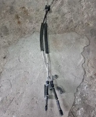 Skoda Octavia Mk2 (1Z) Gear shift cable linkage 1K0711266M