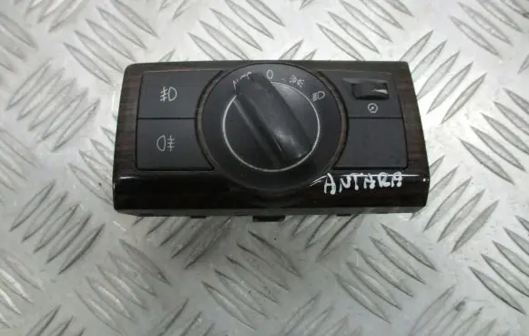 Opel Antara Light switch