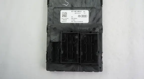 Porsche Cayenne (9Y0 9Y3) Other control units/modules 971907063G 4N0907063D