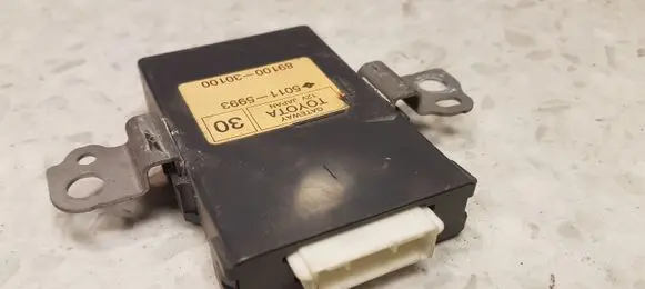 Lexus GS 250 350 300H 450H Other control units/modules 8910030100 50115993