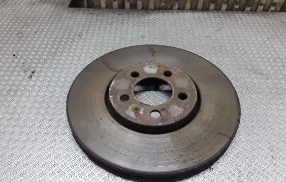 Volkswagen Golf IV Front brake disc