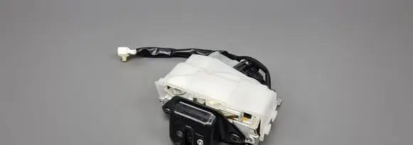 Honda Accord Tailgate/trunk/boot lock/catch/latch D7661372B 1638000120