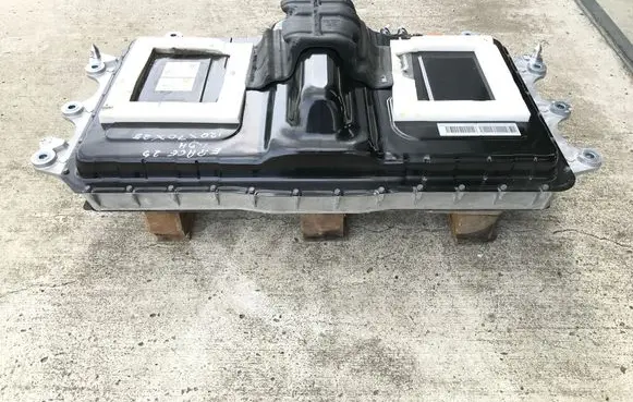 Jaguar E-Pace Hybrid / electric car battery P8D210B759AA P8D2-10B759-AA