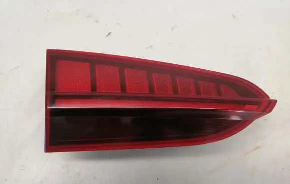 Hyundai Santa Fe Tailgate rear/tail lights 92403S1
