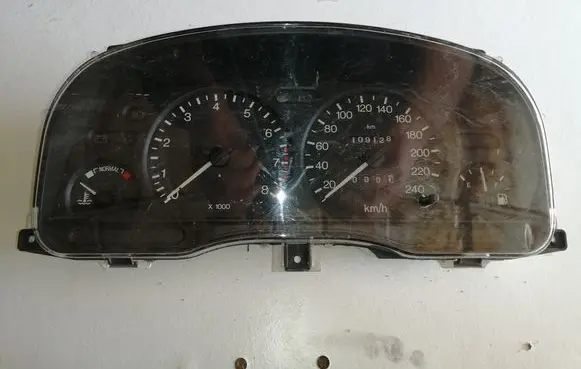 Ford Mondeo MK II Speedometer (instrument cluster) 97BP10C956DB