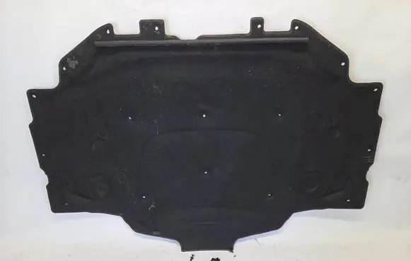 Engine bonnet/hood sound/heat insulation
