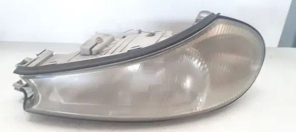 Ford Mondeo MK II Headlight/headlamp 1305235322