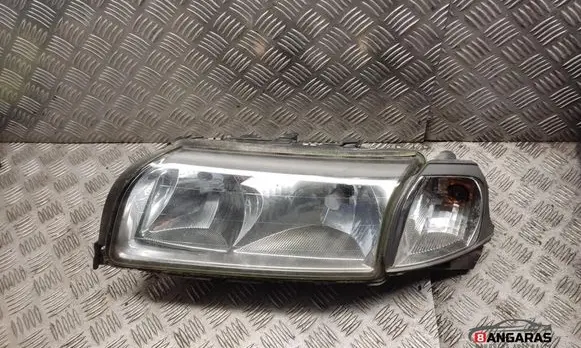 Volvo S80 Headlight/headlamp 