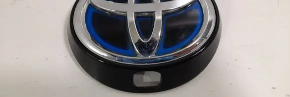 Toyota Corolla E210 E21 Manufacturers badge/model letters 6793002060
