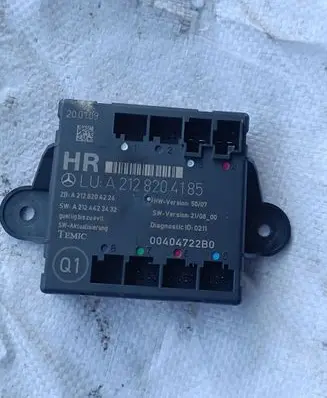 Mercedes-Benz C W204 Door control unit/module A2128204185