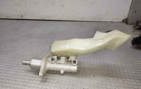 Mazda 3 I Master brake cylinder 03350886441