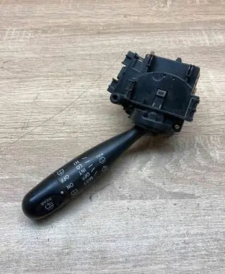 Toyota Corolla E120 E130 Wiper control stalk 173647 PA6GF30