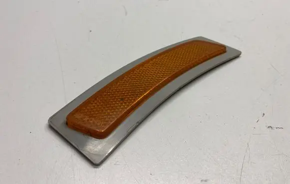 BMW 4 F32 F33 Front reflector 7295541
