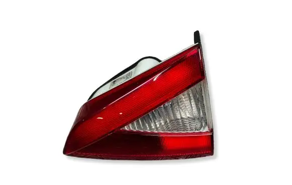 Maserati GranTurismo Tailgate rear/tail lights 231568