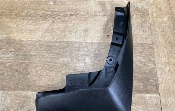 Lexus NX Front mudguard PU06078115F1