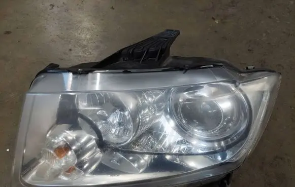 Jeep Compass Headlight/headlamp 05182553AE 320732