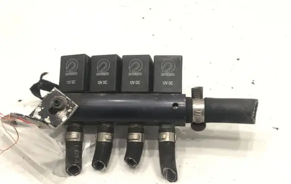 Fiat Grande Punto LP gas injector 67R-010194