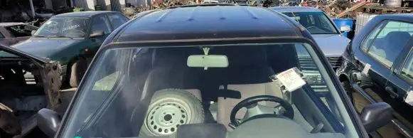 Suzuki Ignis Front windscreen/windshield window 