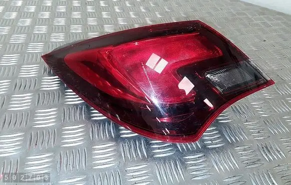 Rear/tail lights