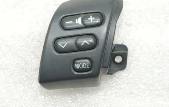 Toyota Corolla Verso AR10 Steering wheel buttons/switches 451000F041B0
