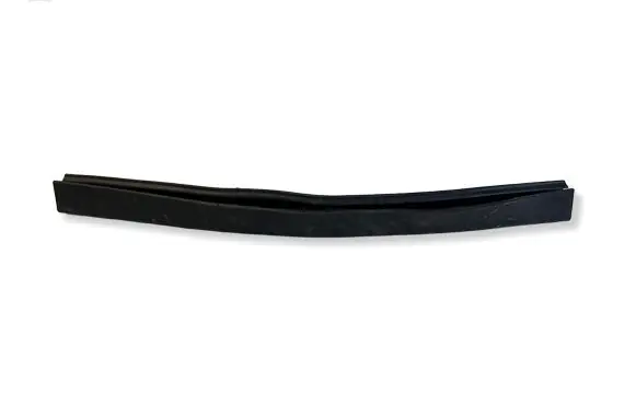 Volkswagen Touareg III Engine compartment rubber 760823271