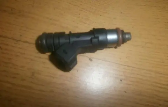 Citroen C2 Fuel injector 0280158057