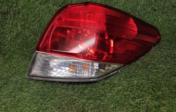 Subaru Outback Rear/tail lights 22020067