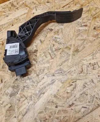 Peugeot 308 Accelerator throttle pedal 9671433780 0253233 6PV00994941