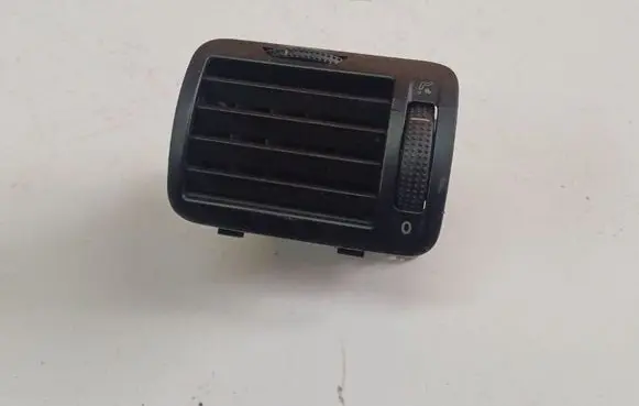 Dash center air vent grill