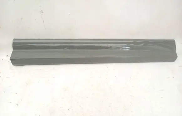 Audi Q2 - Front door trim (molding) 81A853960AKARJEED