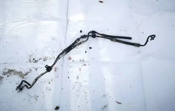 Power steering hose/pipe/line
