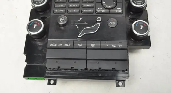 Volvo XC70 Climate control unit 30782905