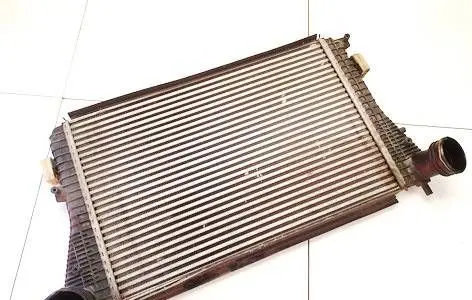 Skoda Superb B6 (3T) Intercooler radiator 1k0145803s p9385001