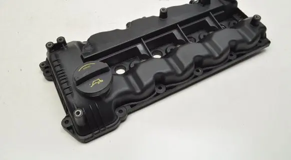 KIA Sportage Rocker cam cover 39300-2A000