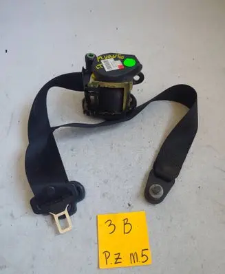 Mercedes-Benz Vaneo W414 Rear seatbelt 734283