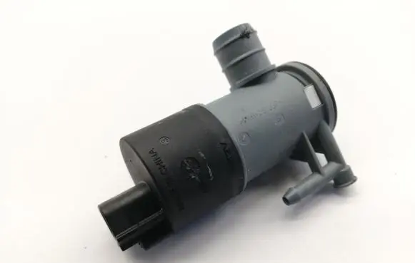 Toyota C-HR II Windscreen/windshield washer pump 85330F4050