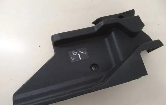Audi Q2 - Parcel shelf load cover mount bracket 81A863423