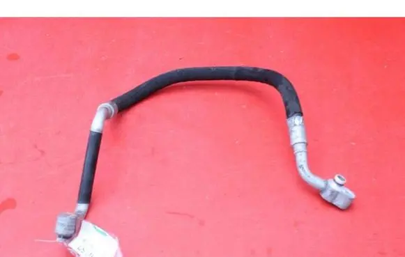 Audi A4 S4 B8 8K Air conditioning (A/C) pipe/hose 8K0260701D