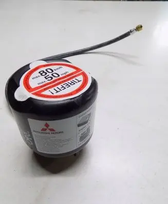Mitsubishi Colt Tire air pump compressor 4269A042
