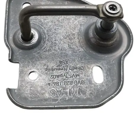 Cupra Formentor Engine bonnet/hood lock/catch 3V0823186A