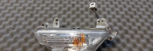 Mazda 3 III Front indicator light B45A51350